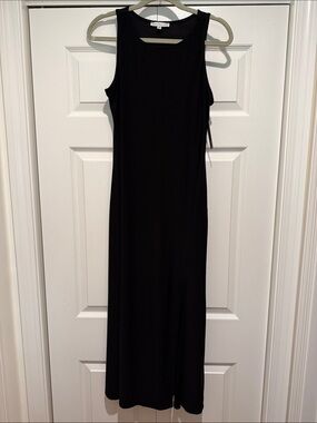 Annalee + Hope Black Sleeveless Maxi Dress